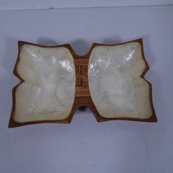 Vintage Wood Bowl Capiz Shell Lined Divided with Handle Butterfly Shape Trinket - Picture 2 of 8